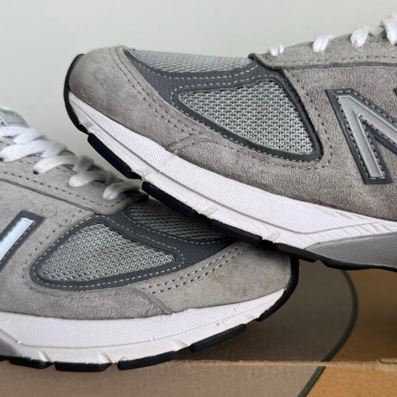New Balance 990 V5 Grey/White Men Sneakers - SZ 7.5 D - Picture 9 of 16